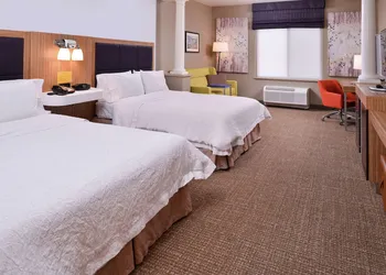 Hampton Inn & Suites Woodland-Sacramento Area hotel thumbnail 7