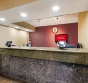 Red Roof Inn & Suites Columbus - West Broad hotel detail image 4