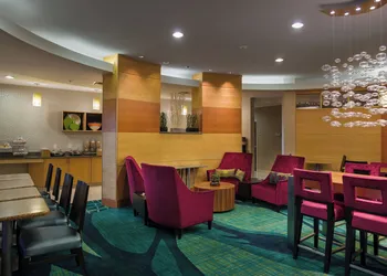 SpringHill Suites by Marriott St. Petersburg Clearwater hotel thumbnail 2