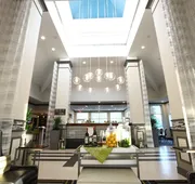Hilton Garden Inn Westbury hotel detail image 7