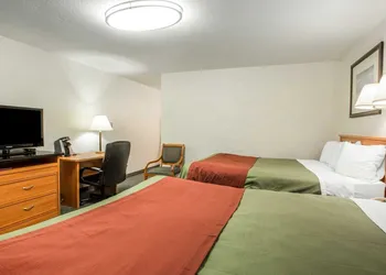 Rodeway Inn Newport hotel thumbnail 6
