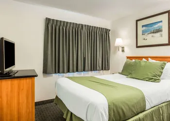Rodeway Inn Newport hotel thumbnail 7
