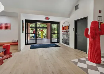 BOB Hotels Tallahassee - Boutique on Budget hotel thumbnail 5
