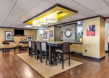 Wingate by Wyndham Conway AR hotel thumbnail 4