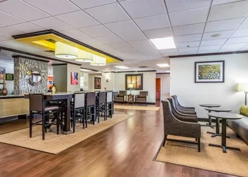 Wingate by Wyndham Conway AR hotel thumbnail 6