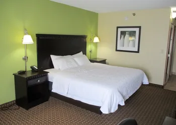Wingate by Wyndham Conway AR hotel thumbnail 8