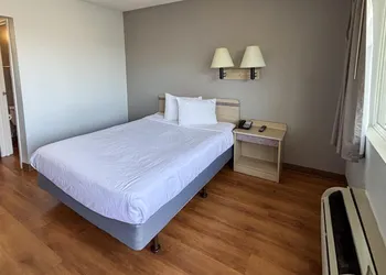 Motel 6 Las Vegas, NV - Boulder Highway hotel thumbnail 7