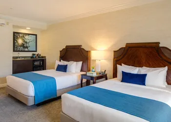 Ayres Suites Diamond Bar hotel thumbnail 7