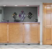 Econo Lodge Seymour hotel detail image 5