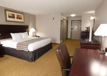 Country Inn & Suites by Radisson, Pensacola West, FL hotel thumbnail 7