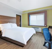Holiday Inn Express & Suites Petoskey by IHG hotel detail image 5