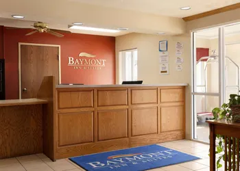 Baymont by Wyndham Salina hotel thumbnail 2