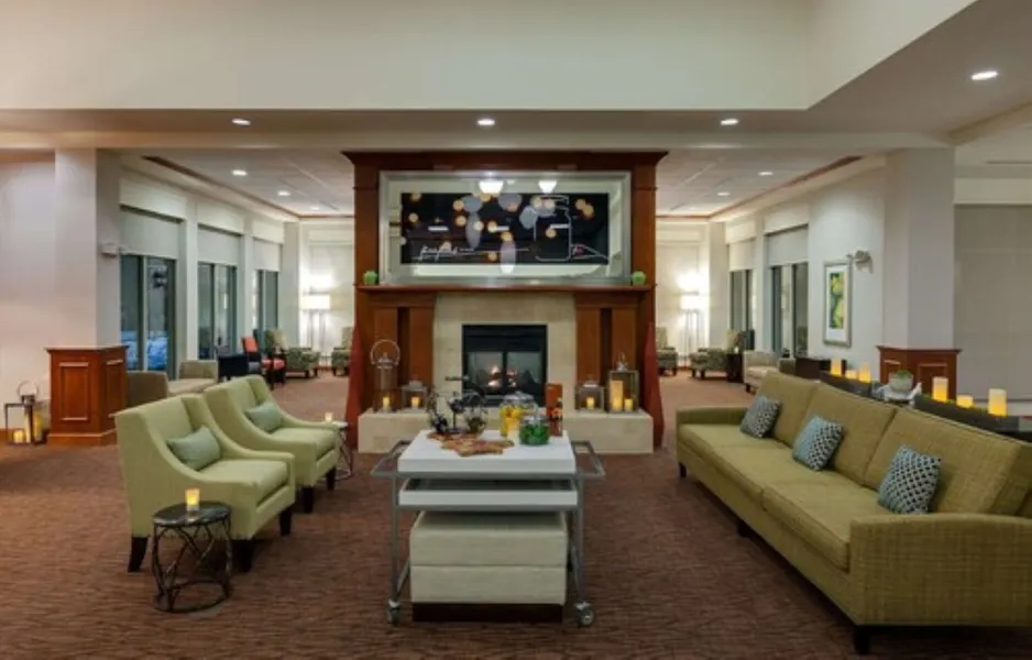 Hilton Garden Inn Lake Forest Mettawa hotel detail image 6