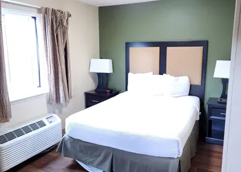 Suburban Studios Columbus - Dublin hotel thumbnail 6