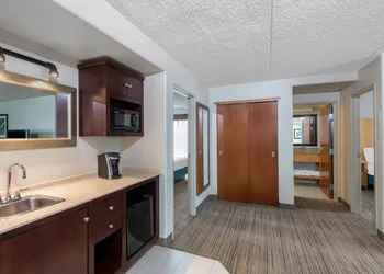 Holiday Inn Express & Suites Wheat Ridge-Denver West by IHG hotel thumbnail 3