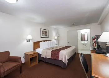 Red Roof Inn Columbus Northeast - Westerville hotel thumbnail 6