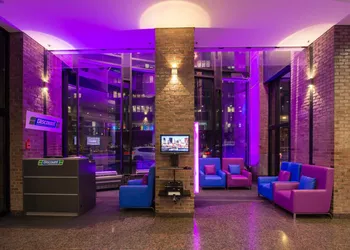 Travelodge Hotel by Wyndham Montreal Centre hotel thumbnail 7
