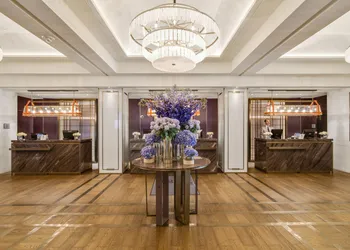 Sheraton Universal Hotel hotel thumbnail 5