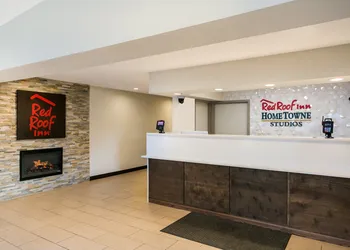 Red Roof Inn Denver hotel thumbnail 3