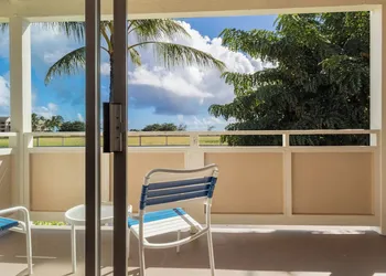 Plantation Hale Suites hotel thumbnail 2