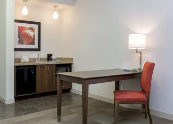 Hampton Inn Santa Barbara/Goleta hotel thumbnail 7