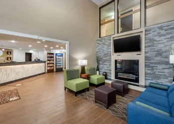 Comfort Inn Indianapolis South hotel thumbnail 2