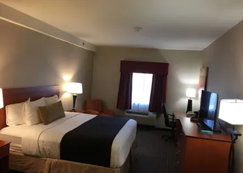 Best Western Plus Arrowhead Hotel hotel thumbnail 7