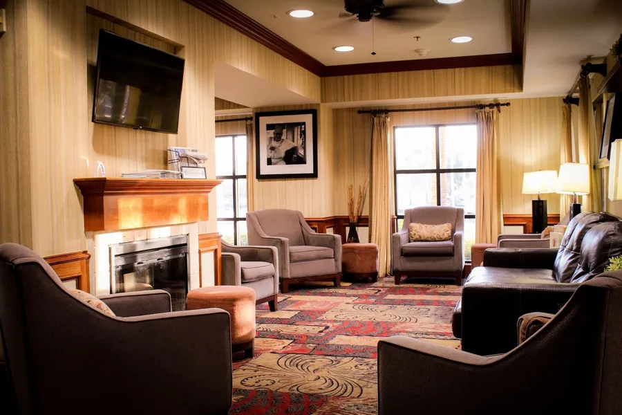 Best Western Plus Arrowhead Hotel hotel detail image 2
