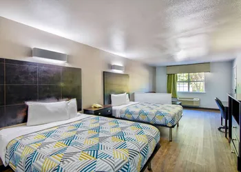Motel 6 Arlington, TX hotel thumbnail 4