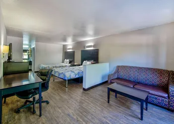 Motel 6 Arlington, TX hotel thumbnail 6