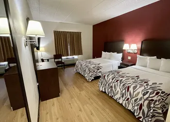 Red Roof Inn Sandusky - Milan hotel thumbnail 5