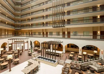 Embassy Suites by Hilton Dallas Love Field hotel thumbnail 2