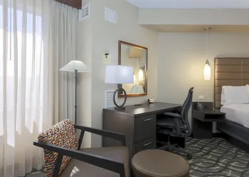 Embassy Suites by Hilton Dallas Love Field hotel thumbnail 4