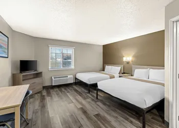 Birch Hill Suites Columbia hotel thumbnail 3