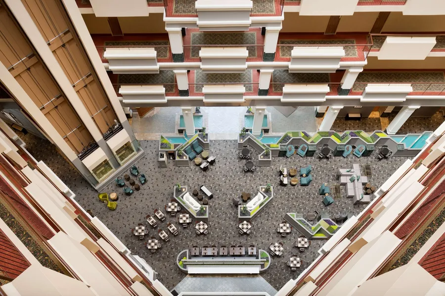 Hilton Chicago/Oak Brook Suites hotel detail image 2