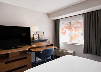 Fairfield Inn By Marriott Amesbury hotel thumbnail 5