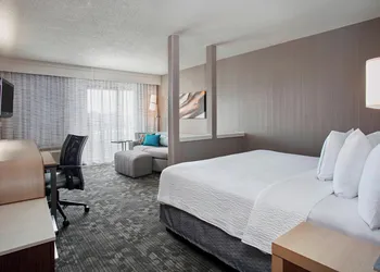 Courtyard by Marriott Detroit Pontiac/Auburn Hills hotel thumbnail 5