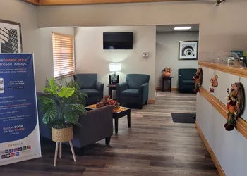 Quality Inn & Suites Marion hotel thumbnail 5