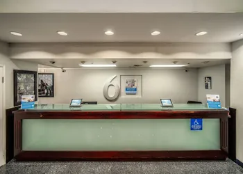 Studio 6 Suites Lawndale, CA – South Bay hotel thumbnail 3