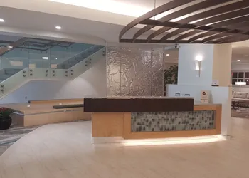 DoubleTree by Hilton Virginia Beach hotel thumbnail 7