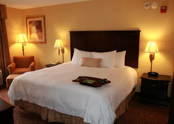 Hampton Inn Bennington hotel thumbnail 7