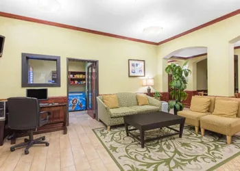 Hawthorn Extended Stay by Wyndham Corpus Christi Padre Is hotel thumbnail 2