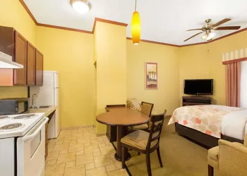 Hawthorn Extended Stay by Wyndham Corpus Christi Padre Is hotel thumbnail 4
