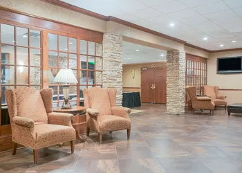 Ramada Hotel & Conference Center by Wyndham Plymouth hotel thumbnail 3