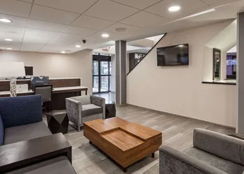 Best Western Paramus Hotel & Suites hotel thumbnail 2
