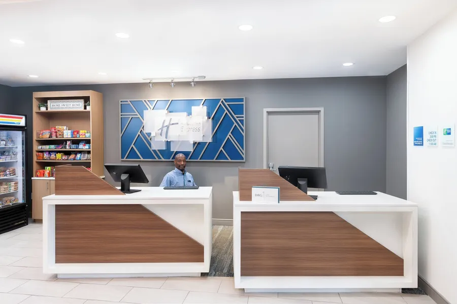 Holiday Inn Express Atlanta West - Theme Park Area by IHG hotel detail image 2