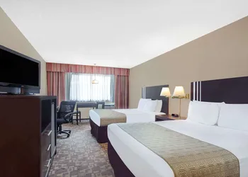 Days Inn by Wyndham Bellingham hotel thumbnail 5