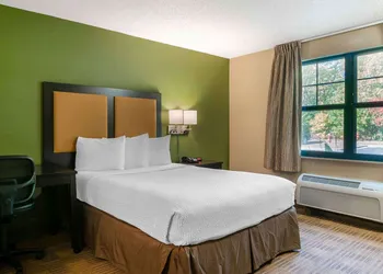 Extended Stay America Suites Detroit Canton hotel thumbnail 7