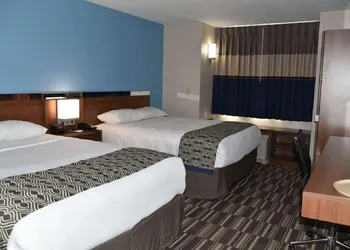 Microtel Inn & Suites by Wyndham Fond Du Lac hotel thumbnail 6