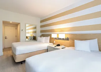Pestana South Beach Art Deco Miami hotel thumbnail 5